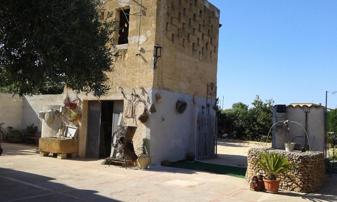Bed and Breakfast L'Antica Torre Marsala Exterior foto